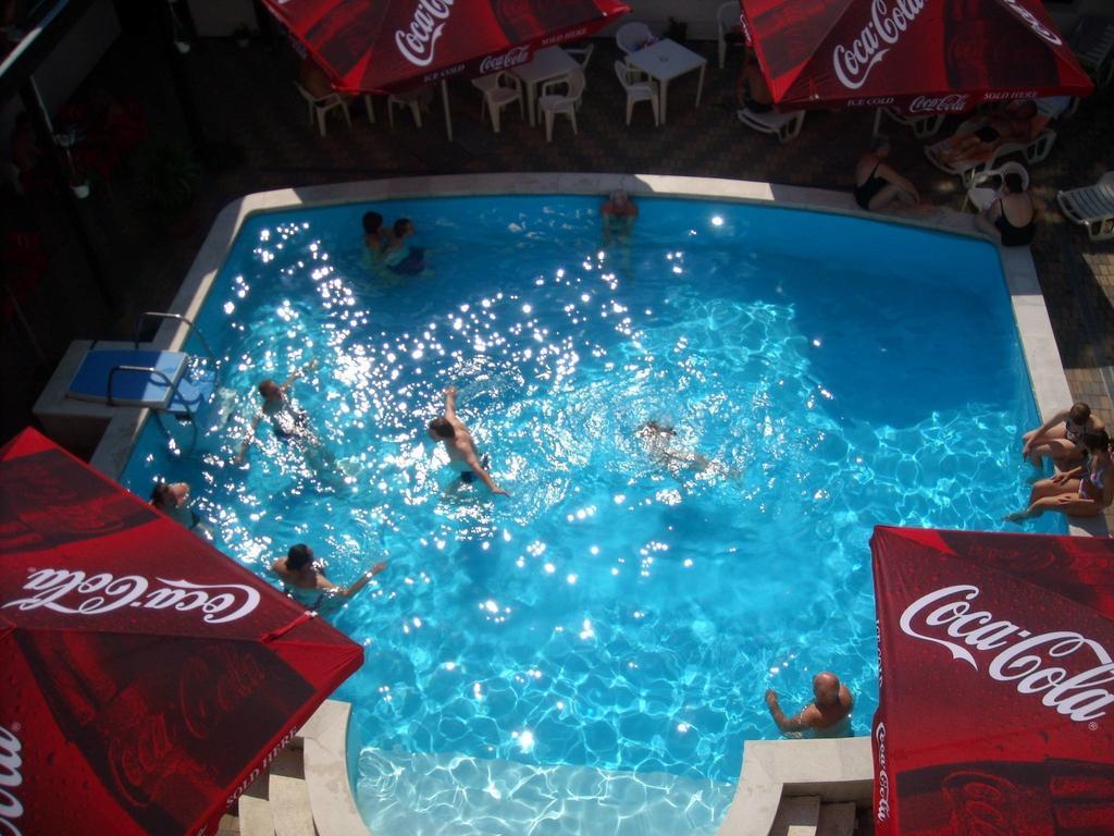 Park Hotel Gyula Exterior photo